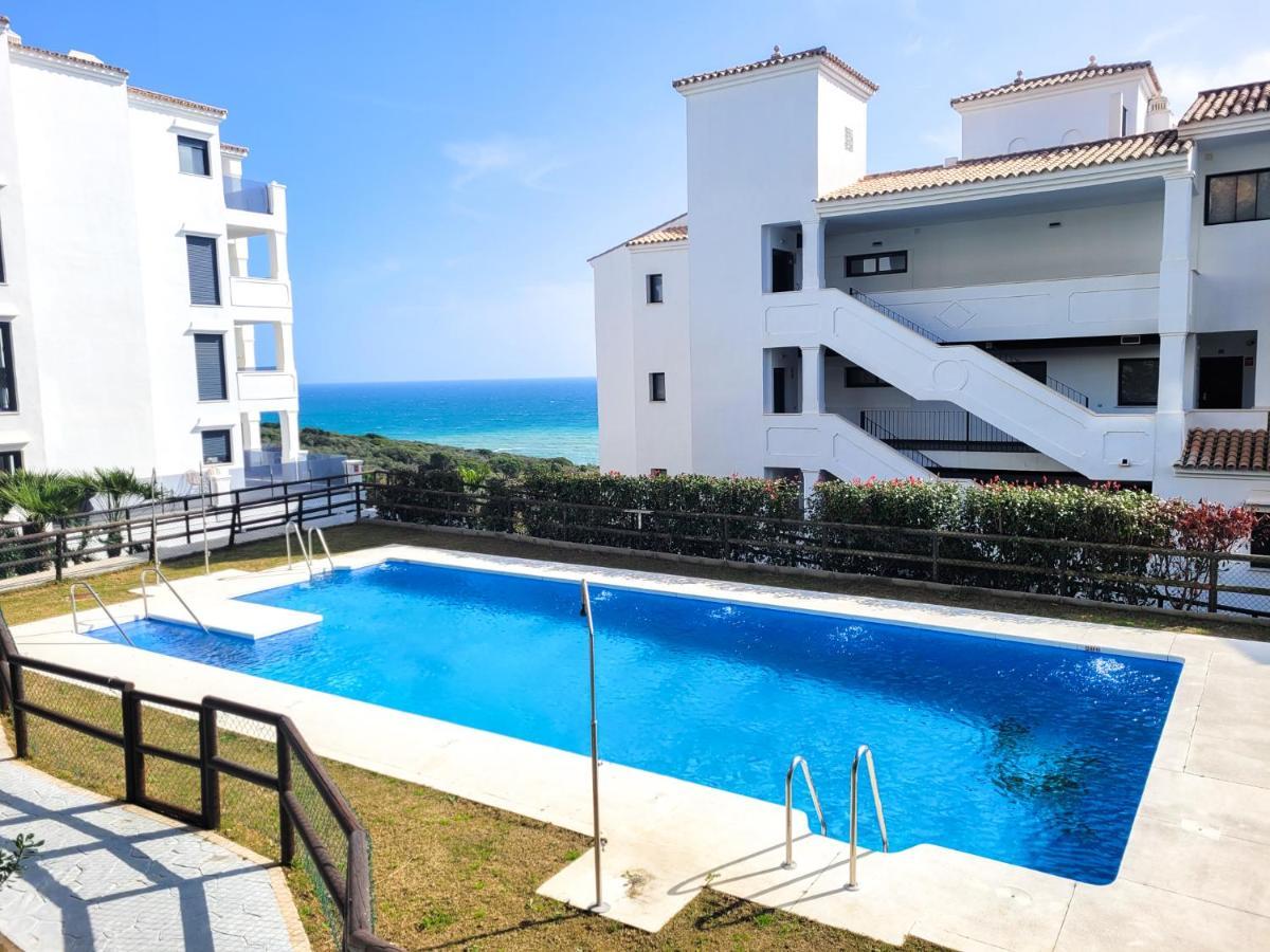 Luxury 2 Bedrooms Apt With Seaview Blue Suite 4104 Манилва Экстерьер фото